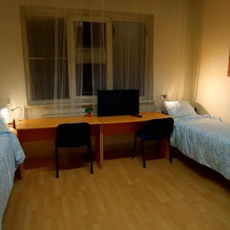 A Parkovani Turgenevova - Olomoucka Apartmán *