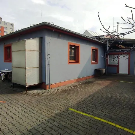 Apartmán A Parkovani Turgenevova - Olomoucka