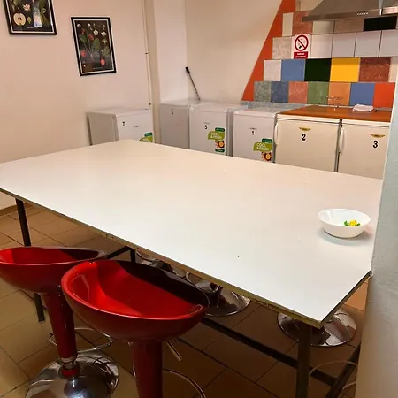 A Parkovani Turgenevova - Olomoucka Apartmán
